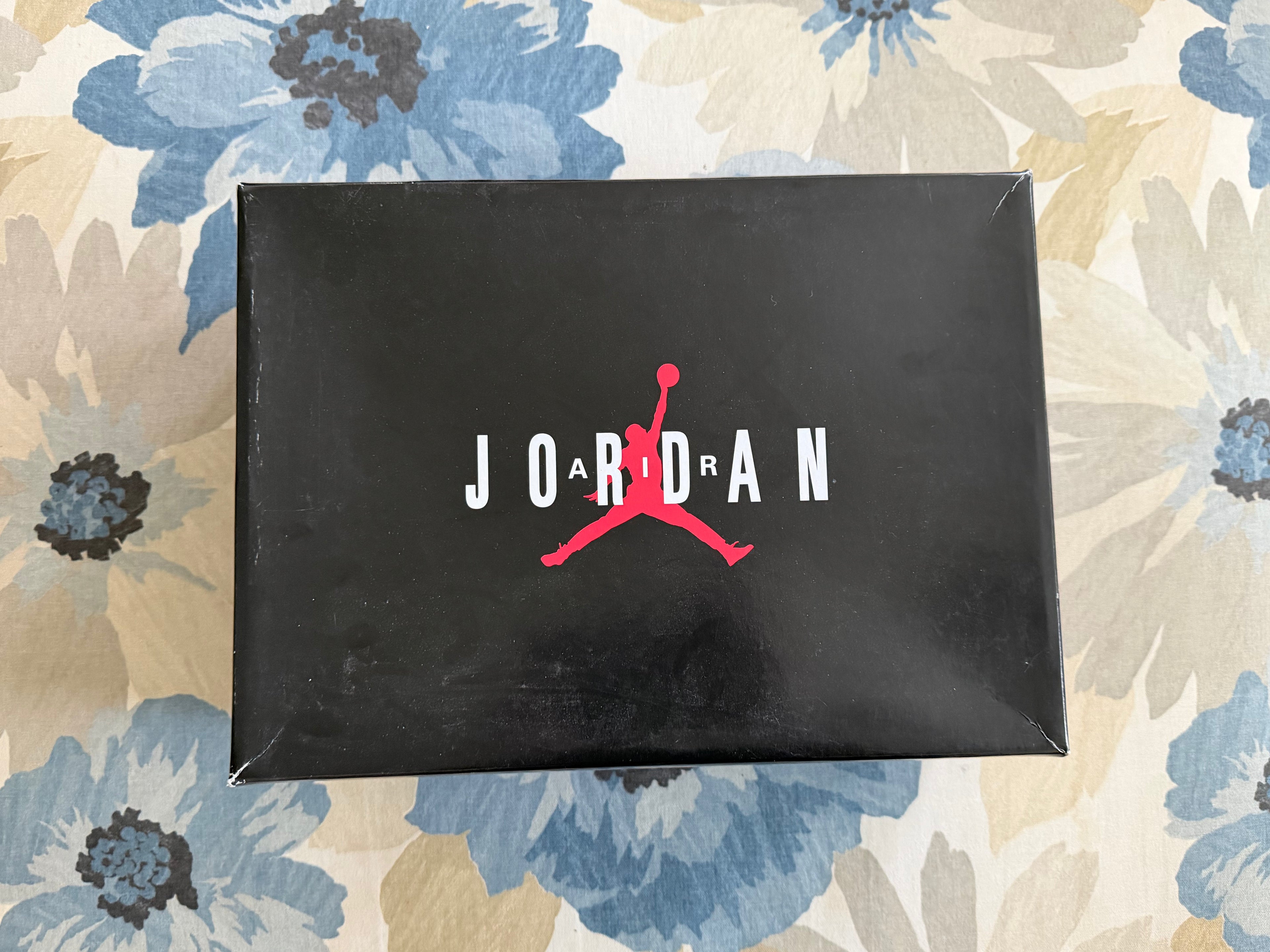 Air Jordan 9 Retro University Blue