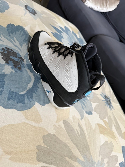 Air Jordan 9 Retro University Blue