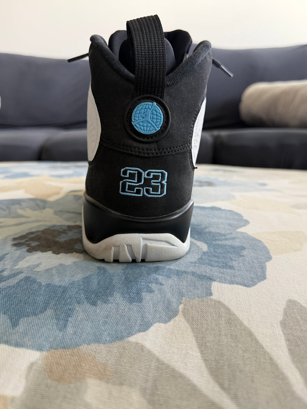 Air Jordan 9 Retro University Blue